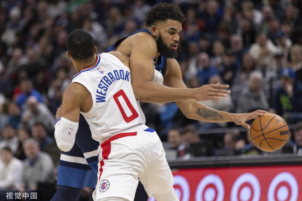 然而在中场 然而在中场