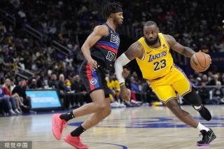 与业内人士 与业内人士