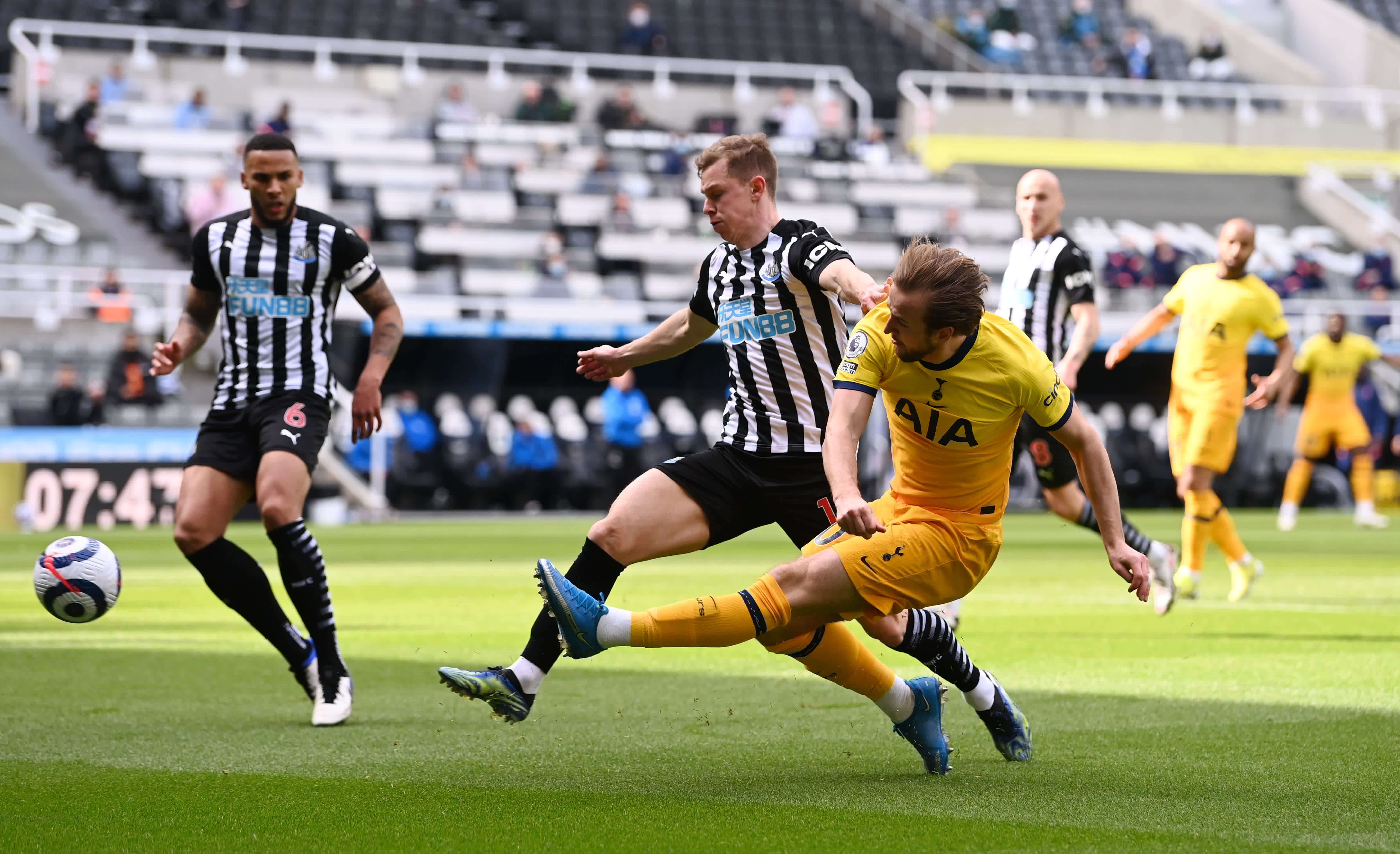 会市场中 会市场中